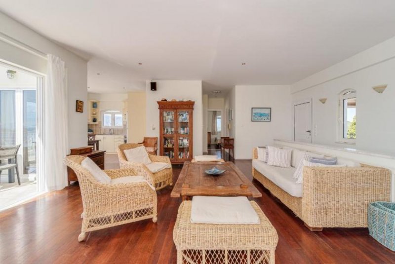 Marathi Kreta, Marathi: Majestätisches Anwesen mit Panoramablick auf Meer und Berge zu verkaufen Haus kaufen